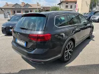 Usata VW Passat Alltrack 200 CV (147 kW) 2021 Grigio Station wagon