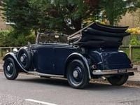Usata Mercedes 200 40 CV (29 kW) 1970 Blu Cabrio