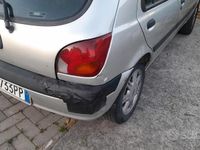 Usata Ford Fiesta 75 CV (55 kW) 2002 Utilitaria