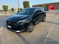 Usata Peugeot 5008 Allure 131 CV (96 kW) 2021 Nero SUV