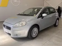 Usata Fiat Grande Punto Active 77 CV (56 kW) 2005 Grigio Utilitaria