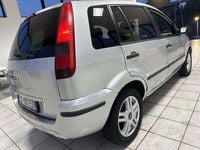 Usata Ford Fusion 68 CV (50 kW) 2005 Argento Utilitaria