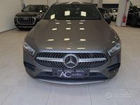 Usata Mercedes A180 Premium 116 CV (85 kW) 2019 Grigio Berlina