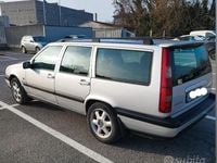 Usata Volvo V70 226 CV (166 kW) 1998 Grigio Station wagon