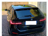Usata BMW 318 150 CV (110 kW) 2022 Nero Station wagon