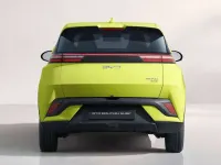 Nuova BYD Dolphin Surf Active 64 kW (88 CV) 2026 Lime green Utilitaria