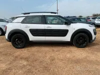 Usata Citroën C4 Shine 100 CV (73 kW) 2016 Bianco SUV
