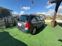Usata Peugeot 307 110 CV (80 kW) 2008 Nero Utilitaria