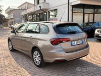 Usata Fiat Tipo Business 95 CV (69 kW) 2018 Beige Station wagon