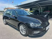 Usata VW Passat Business 150 CV (110 kW) 2022 Nero Station wagon