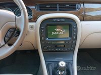 Usata Jaguar X-type 2001 Grigio Berlina