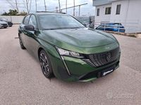 Usata Peugeot 308 Allure 130 CV (95 kW) 2023 Verde Berlina