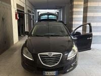 Usata Lancia Delta 120 CV (88 kW) 2012 Utilitaria