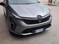 Usata Renault Clio V Evolution 101 CV (74 kW) 2024 Grigio Berlina