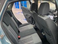 Usata Ford Fiesta 95 CV (69 kW) 2010 Berlina