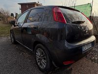 Usata Fiat Grande Punto Dynamic 74 CV (54 kW) 2014 Grigio Utilitaria