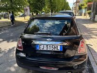 Usata Mini ONE 75 CV (55 kW) 2011 Nero Utilitaria