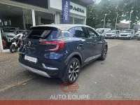 Usata Renault Captur Techno 101 CV (74 kW) 2024 Blu/azzurro SUV