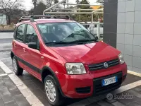 Usata Fiat Panda 4x4 Climbing 60 CV (44 kW) 2005 Rosso Utilitaria