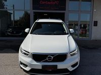 Usata Volvo XC40 Business Edition 150 CV (110 kW) 2019 Bianco SUV
