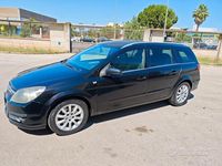 Usata Opel Astra Cosmo 120 CV (88 kW) 2007 Nero Station wagon