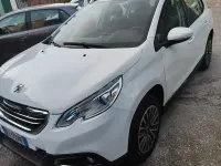 Usata Peugeot 2008 Active 68 CV (50 kW) 2014 Bianco SUV