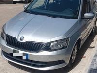 Usata Skoda Fabia Active 90 CV (66 kW) 2015 Grigio Utilitaria