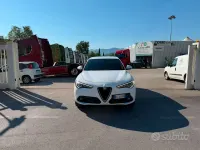 Usata Alfa Romeo Stelvio Veloce 209 CV (153 kW) 2021 Bianco SUV