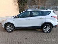 Usata Ford Kuga Titanium 120 CV (88 kW) 2018 Bianco SUV