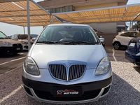 Usata Lancia Musa 95 CV (69 kW) 2006 Grigio Monovolume