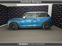 Usata Mini Cooper SE Classic 135 kW (184 CV) 2023 Bluazzurro Utilitaria