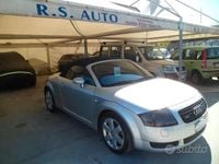 Usata Audi TT Roadster 225 CV (165 kW) 2001 Grigio Cabrio