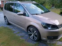 Usata VW Touran Comfortline 105 CV (77 kW) 2013 Bronzo Monovolume