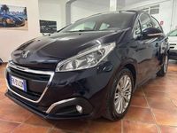 Usata Peugeot 208 Allure 75 CV (55 kW) 2017 Viola Utilitaria