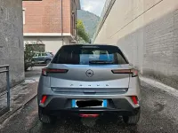 Usata Opel Mokka GS Line 101 CV (74 kW) 2022 Grigio SUV