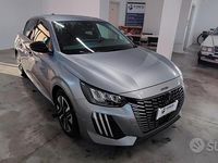 Usata Peugeot 208 Allure 101 CV (74 kW) 2025 Grigio met Utilitaria