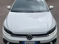 Usata VW Polo R-line 95 CV (69 kW) 2023 Bianco Utilitaria