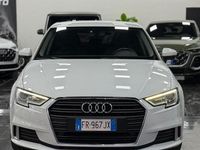 Usado Audi A3 Ambiente 116 CV (85 kW) 2018 Blanco Berlina