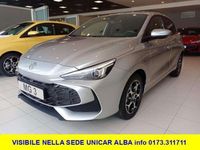 Nuova MG MG3 Luxury 195 CV (143 kW) 2025 Solar silver Utilitaria