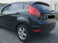 Usata Ford Fiesta 95 CV (69 kW) 2010 Nero Berlina