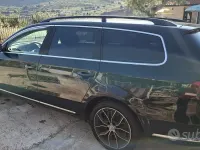 Usata VW Passat 105 CV (77 kW) 2011 Nero Station wagon