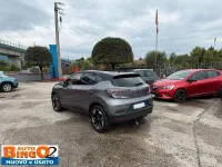 Usata Renault Captur Techno 101 CV (74 kW) 2025 Grigio SUV