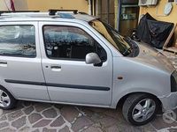 Usata Opel Agila 58 CV (42 kW) 2005 Grigio Monovolume