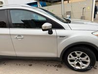 Usata Ford Kuga 136 CV (100 kW) 2009 Grigio SUV