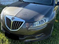 Usata Lancia Delta 120 CV (88 kW) 2009 Grigio Utilitaria