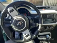 Usata Renault Twingo LIMITED 65 CV (47 kW) 2017 Utilitaria