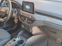 Usata Ford Focus 100 CV (73 kW) 2020 Grigio Station wagon