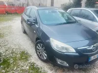 Usata Opel Astra 125 CV (91 kW) 2012 Station wagon