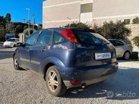 Usata Ford Focus 89 CV (65 kW) 2000 Blu Station wagon