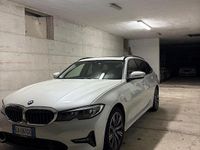 Usata BMW 318 Luxury Line 150 CV (110 kW) 2019 Bianco Station wagon
